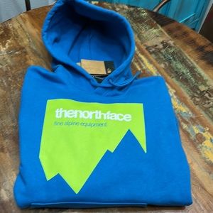 New withTags North Face Unisex Mountain Hoodie.